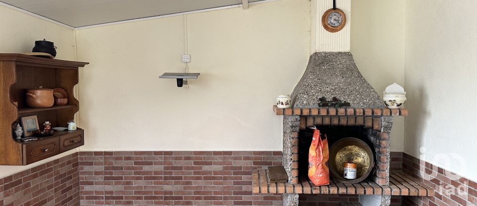 House T4 in São Pedro de Rio Seco of 224 m²