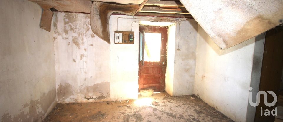 Terrain à Ferreiras de 18 400 m²