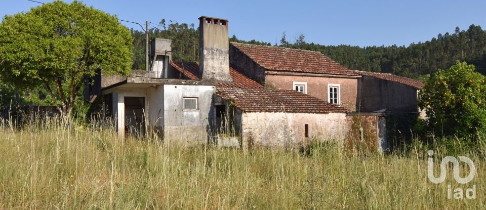 Maison de village T3 à Cumeeira de 122 m²