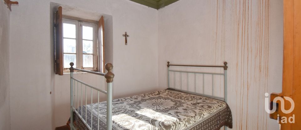 Maison de village T3 à Cumeeira de 122 m²