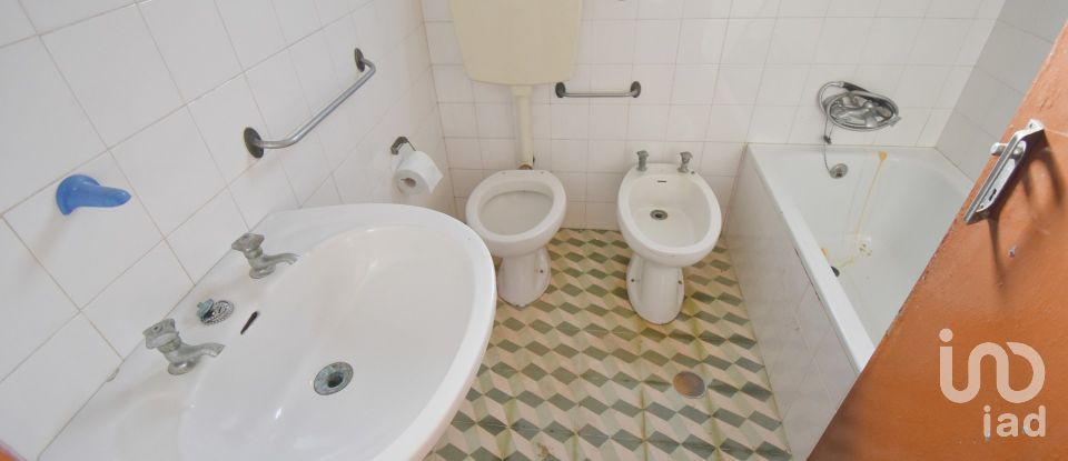 Maison de village T3 à Cumeeira de 122 m²