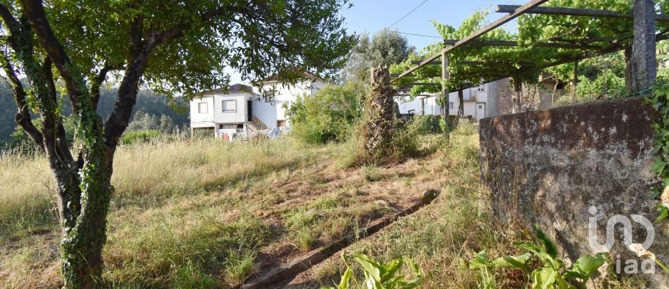 Maison de village T3 à Cumeeira de 122 m²