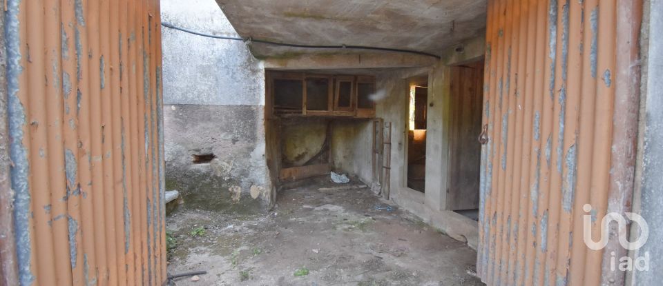 Maison de village T3 à Cumeeira de 122 m²