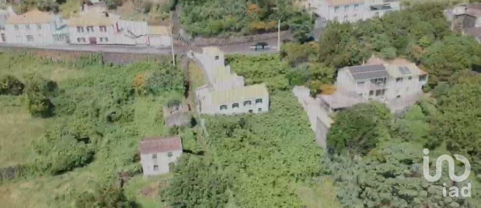 Maison T3 à Calheta de 135 m²