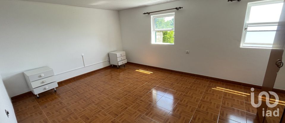 Maison T3 à Calheta de 135 m²