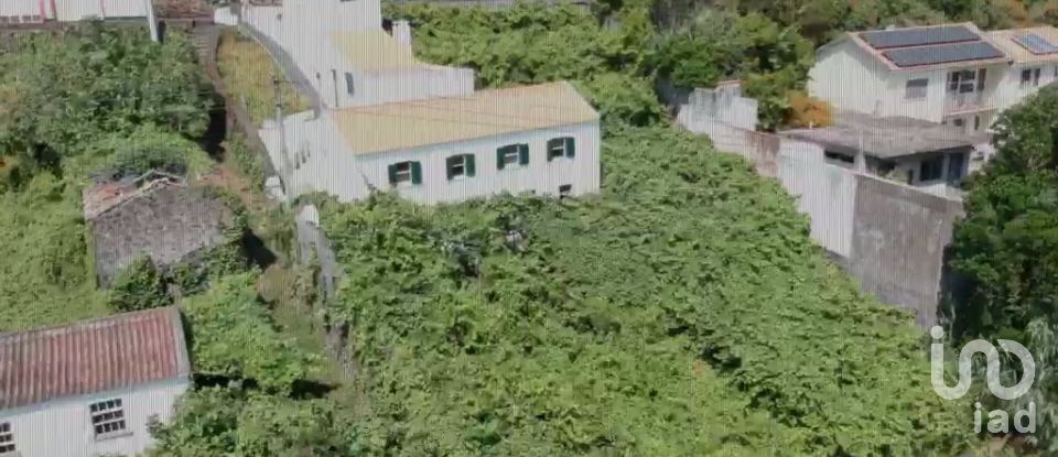 Maison T3 à Calheta de 135 m²