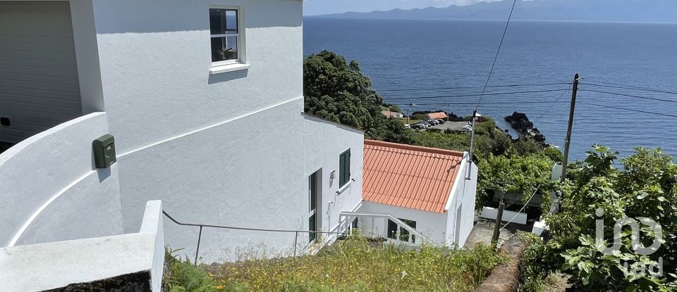 Maison T3 à Calheta de 135 m²