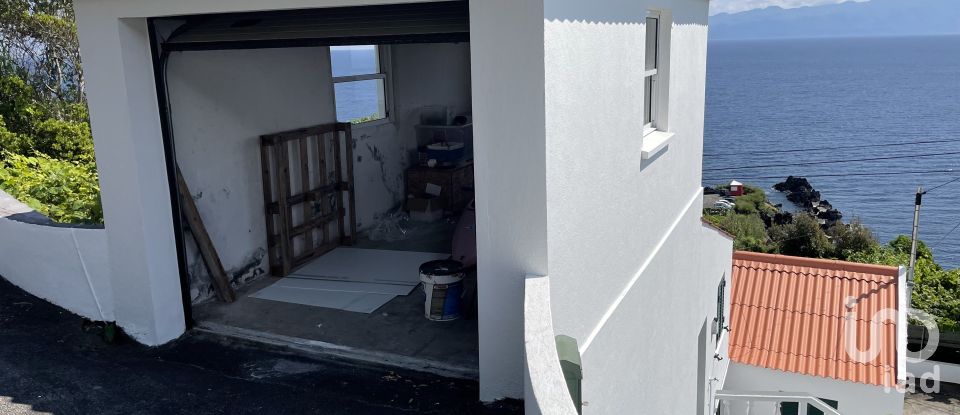Maison T3 à Calheta de 135 m²