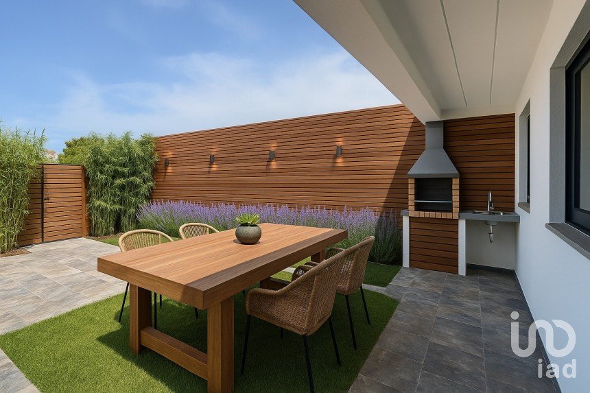 Moradia T3 em Encarnação de 132 m²