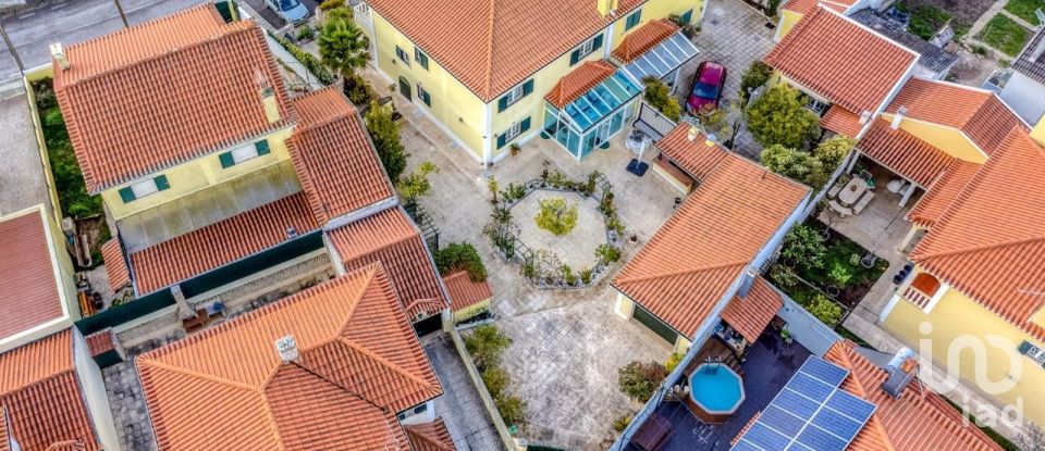 Maison T4 à Ericeira de 255 m²