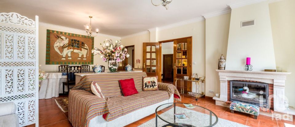 Maison T4 à Ericeira de 255 m²