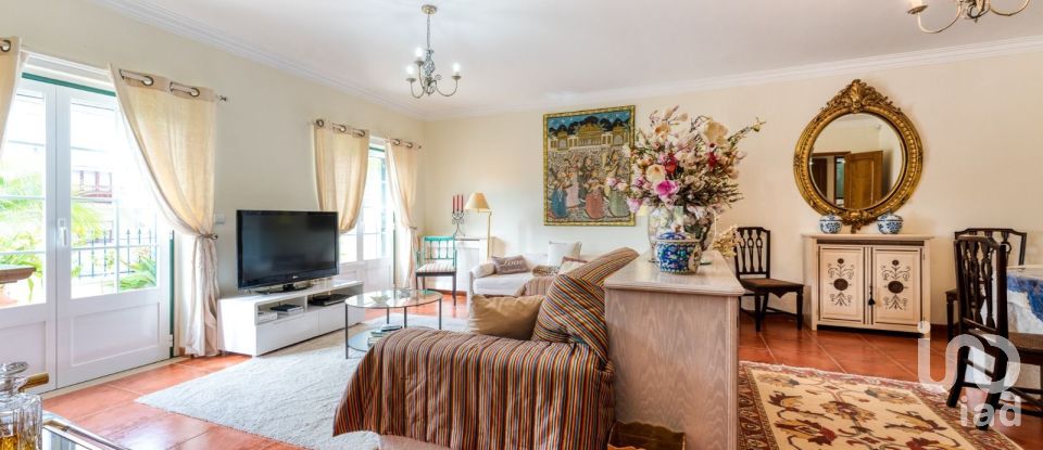 Maison T4 à Ericeira de 255 m²