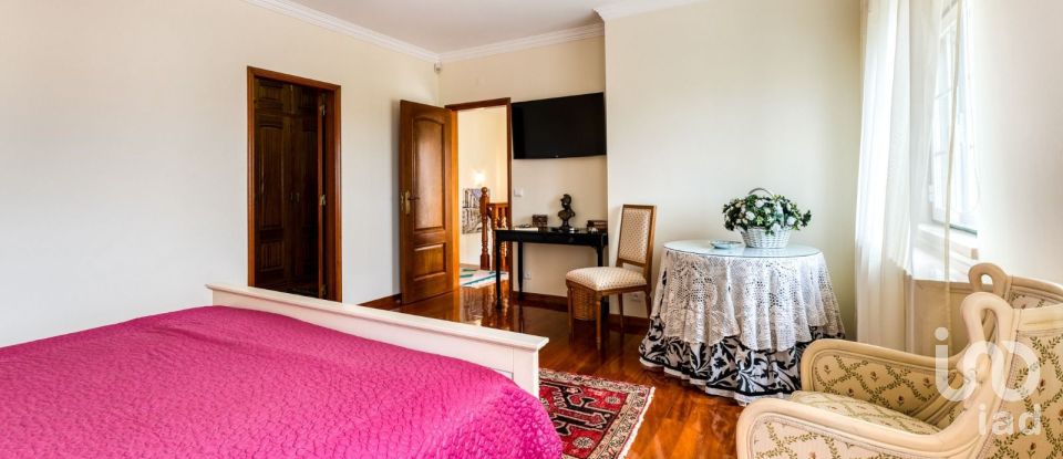 Maison T4 à Ericeira de 255 m²