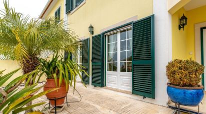 Maison T4 à Ericeira de 255 m²