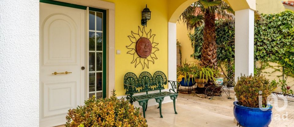 Maison T4 à Ericeira de 255 m²