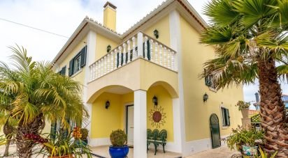 Maison T4 à Ericeira de 255 m²