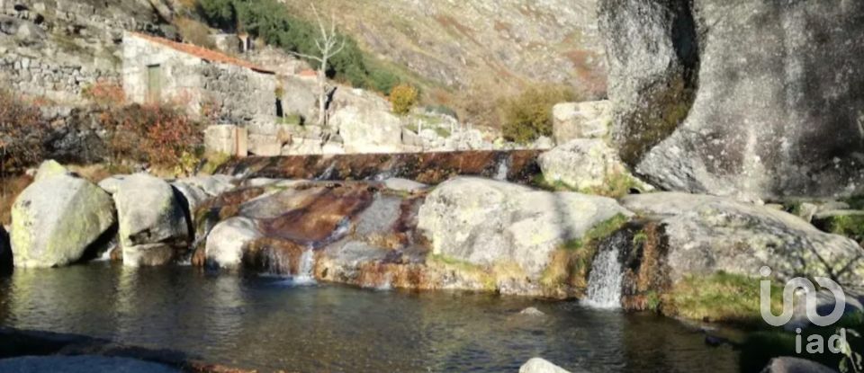 Shop / premises commercial in Mangualde, Mesquitela e Cunha Alta of 456 m²