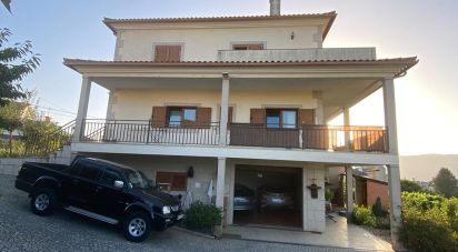 Country home T4 in Folhadela of 459 m²