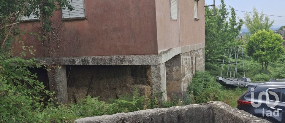 Moradia T4 em Moreira de 275 m²