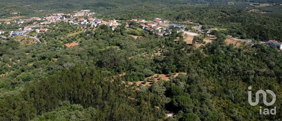 Terreno em Além da Ribeira e Pedreira de 4 480 m²