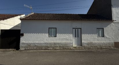 House/villa T4 in Azoia de Cima e Tremês of 99 m²