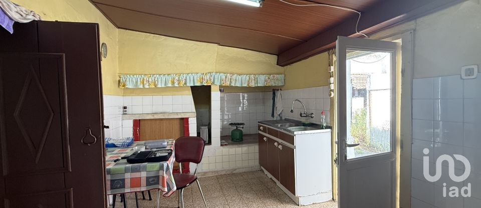 Casa / moradia T4 em Azoia de Cima e Tremês de 99 m²