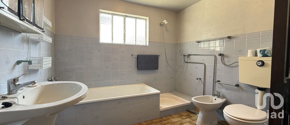 Casa / moradia T4 em Azoia de Cima e Tremês de 99 m²