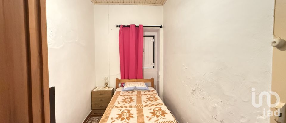 Casa / moradia T4 em Azoia de Cima e Tremês de 99 m²