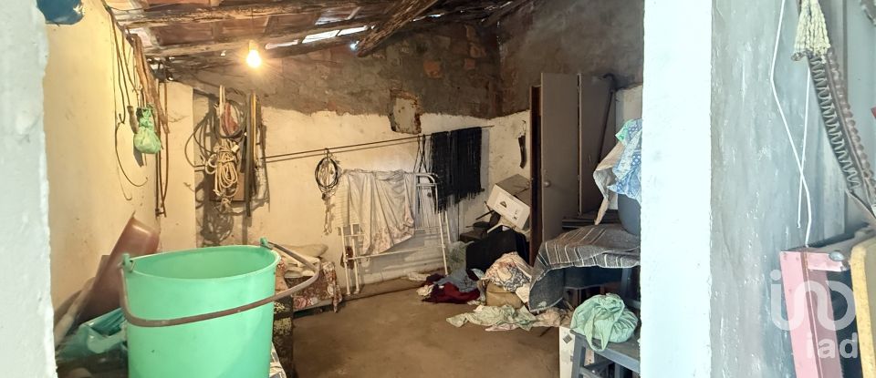 Casa / moradia T4 em Azoia de Cima e Tremês de 99 m²