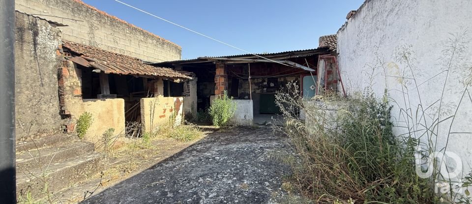 Casa / moradia T4 em Azoia de Cima e Tremês de 99 m²