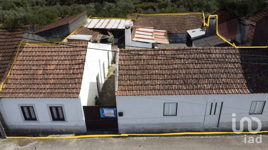 Casa / moradia T4 em Azoia de Cima e Tremês de 99 m²