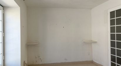 Gîte T3 à Atouguia da Baleia de 104 m²