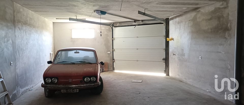 Lodge T3 in Atouguia da Baleia of 104 m²