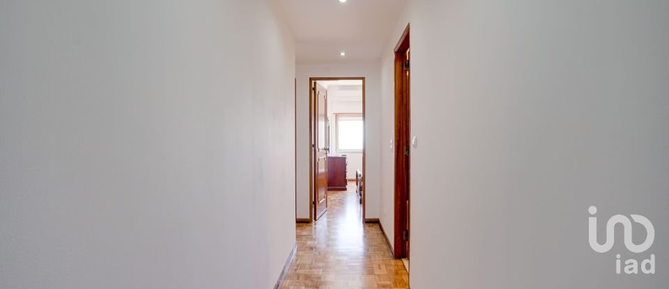 Apartamento T2 em Penha de França de 122 m²