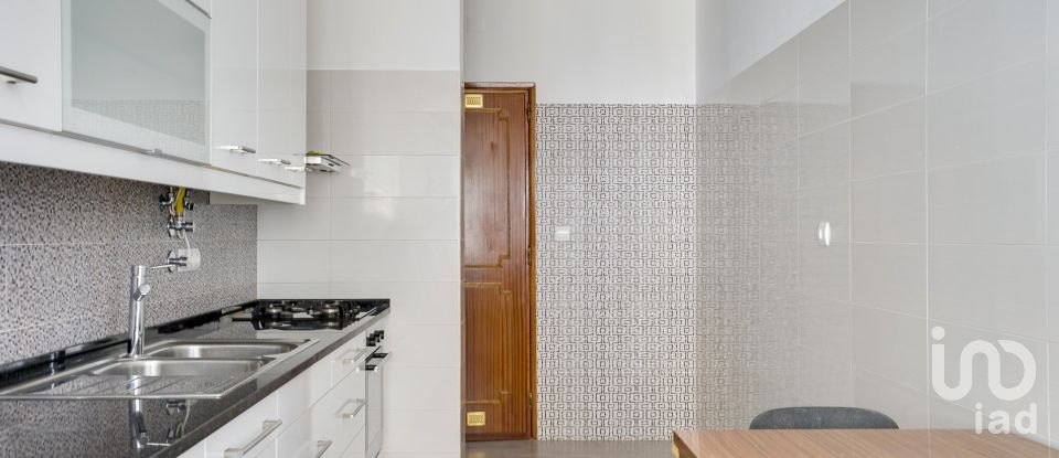 Apartamento T2 em Penha de França de 122 m²