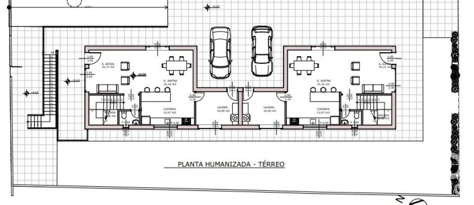 Terreno em Escapães de 684 m²