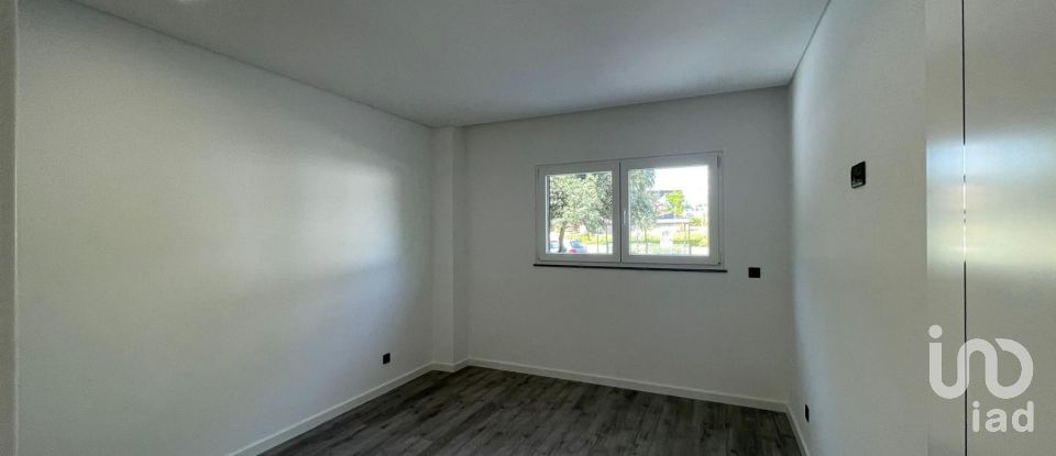 Apartment T3 in Santa Iria de Azoia, São João da Talha e Bobadela of 98 m²