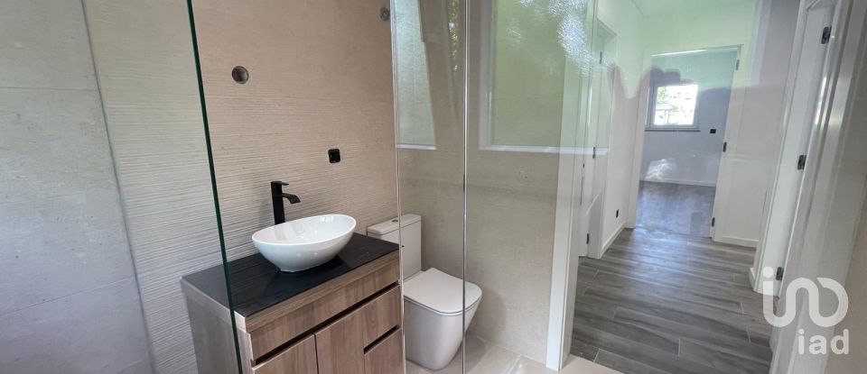 Apartment T3 in Santa Iria de Azoia, São João da Talha e Bobadela of 98 m²