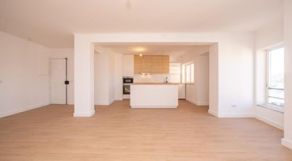 Apartment T2 in Setúbal (São Sebastião) of 99 m²