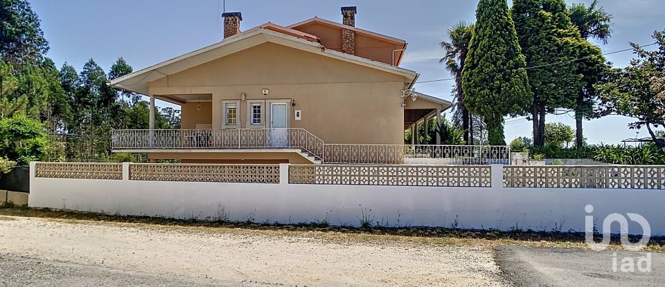 House T5 in Meirinhas of 640 m²