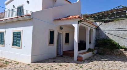 Moradia T2 em Sesimbra (Castelo) de 96 m²
