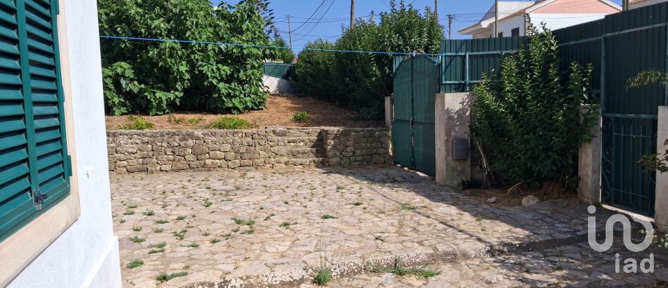 Moradia T2 em Sesimbra (Castelo) de 96 m²