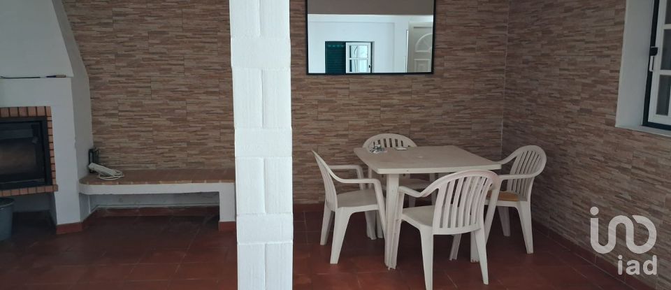 Moradia T2 em Sesimbra (Castelo) de 96 m²