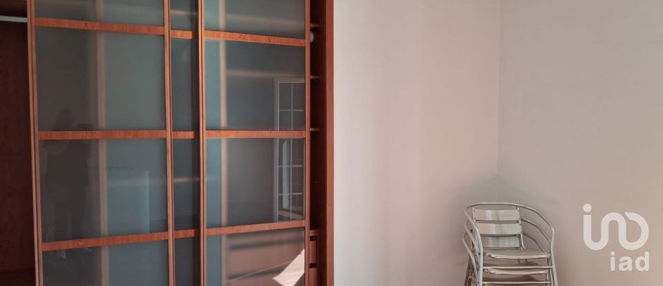 Moradia T2 em Sesimbra (Castelo) de 96 m²