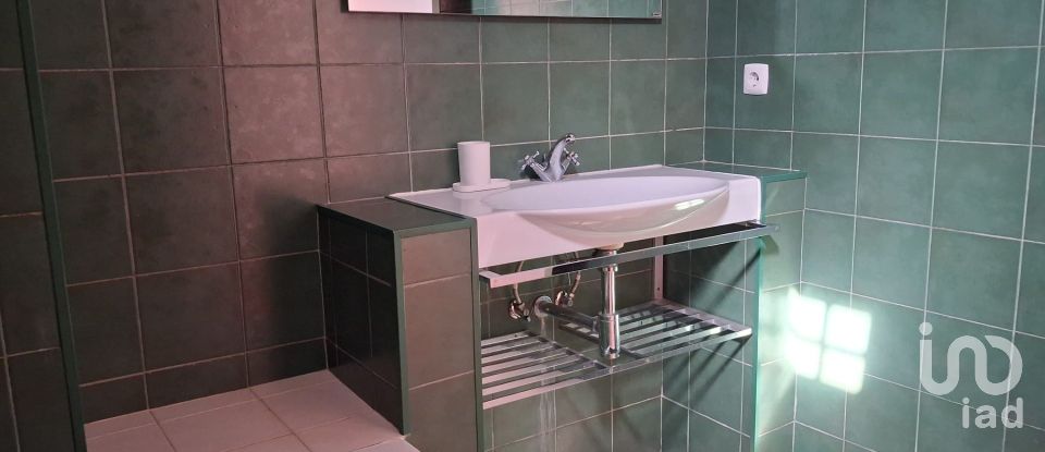 Moradia T2 em Sesimbra (Castelo) de 96 m²