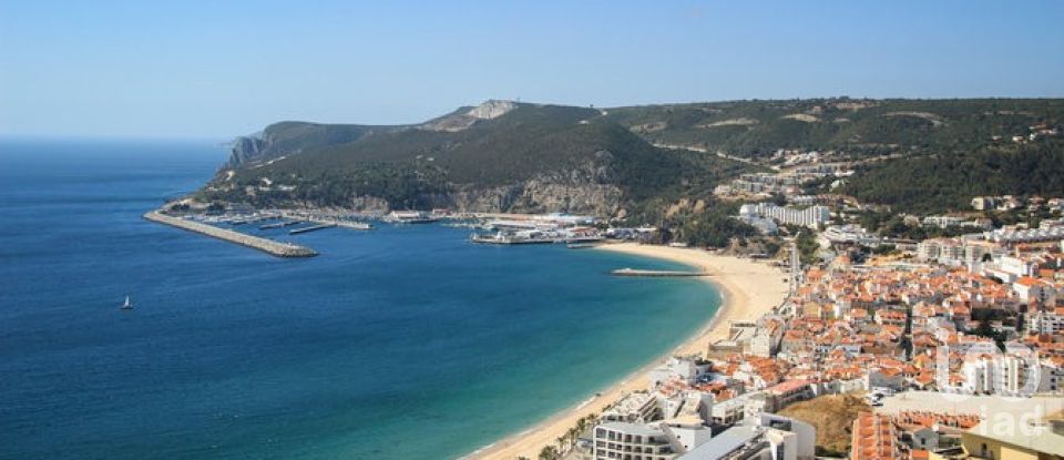 Moradia T2 em Sesimbra (Castelo) de 96 m²