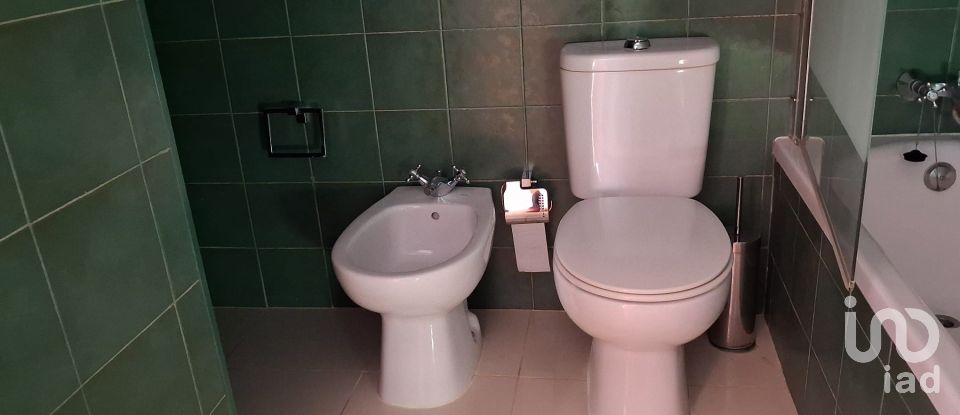 Moradia T2 em Sesimbra (Castelo) de 96 m²