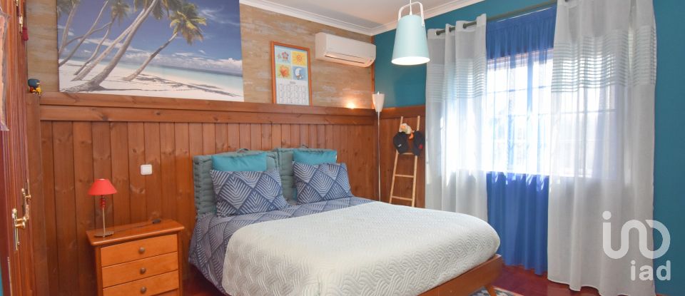 House T4 in Semide e Rio Vide of 420 m²