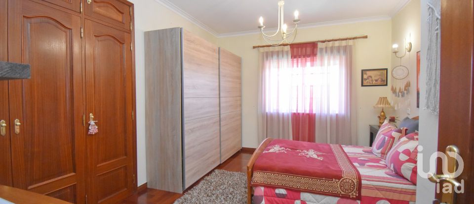 House T4 in Semide e Rio Vide of 420 m²