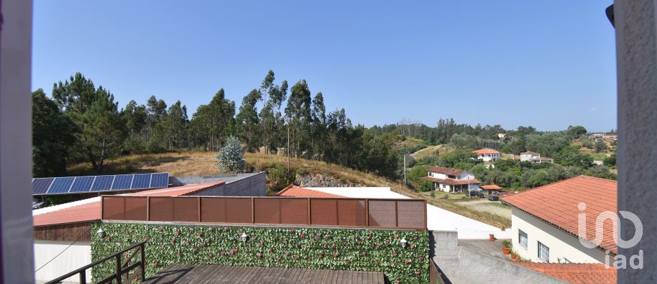 House T4 in Semide e Rio Vide of 420 m²